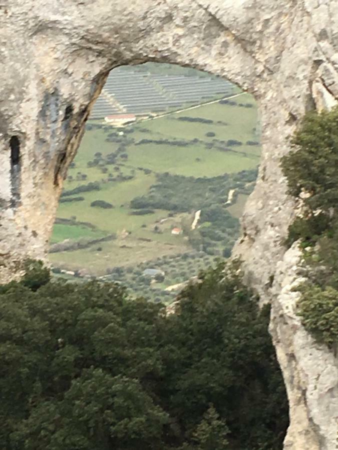 Sa Domu E Muru Galtellì 外观 照片
